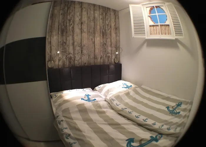 アパート Strandmuschel Direkt Am Suedstrand フェーマルン